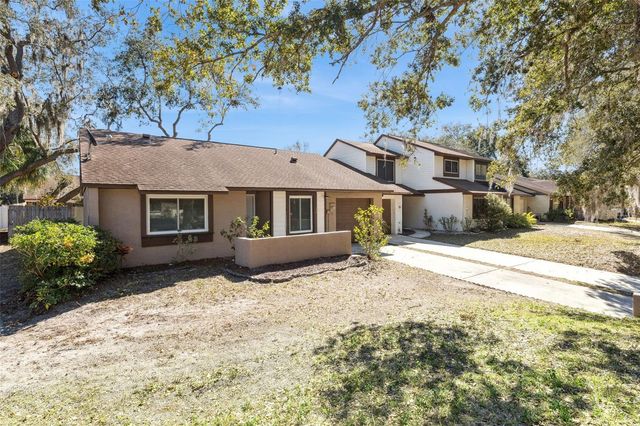 142 SABAL PALM COURT, Sanford, FL 32773