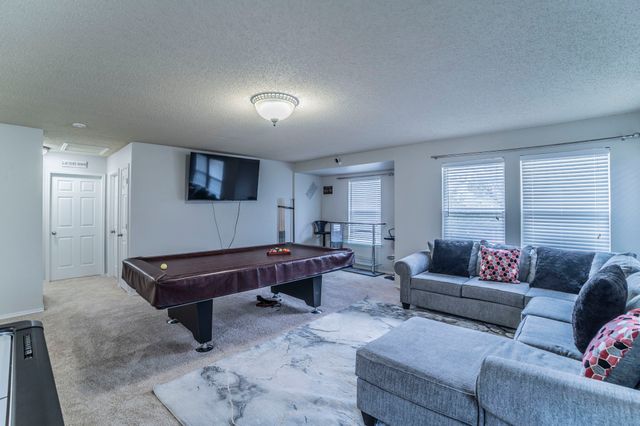 105 Forest Park Lane, Red Oak, TX 75154