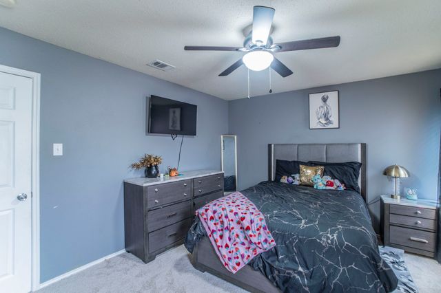 105 Forest Park Lane, Red Oak, TX 75154