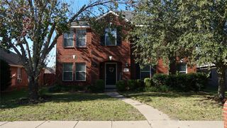 105 Forest Park Lane, Red Oak, TX 75154