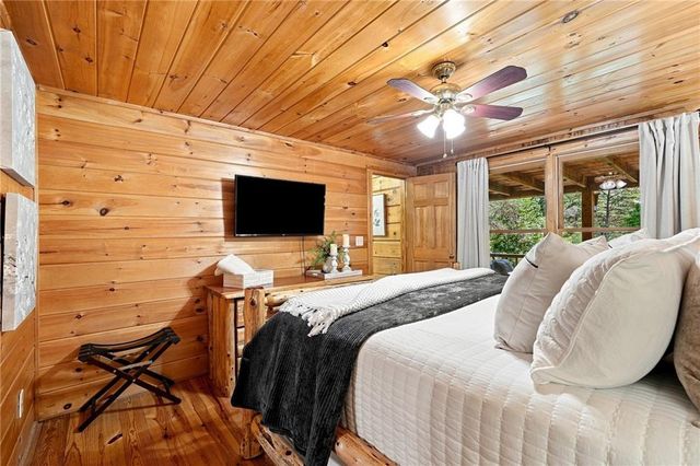 405 Donna Lee Lane, Mineral Bluff, GA 30559