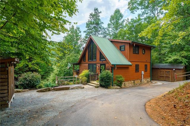 405 Donna Lee Lane, Mineral Bluff, GA 30559