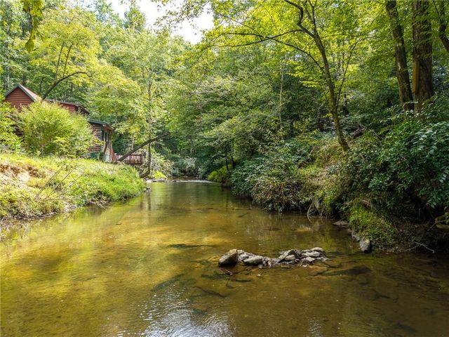 405 Donna Lee Lane, Mineral Bluff, GA 30559