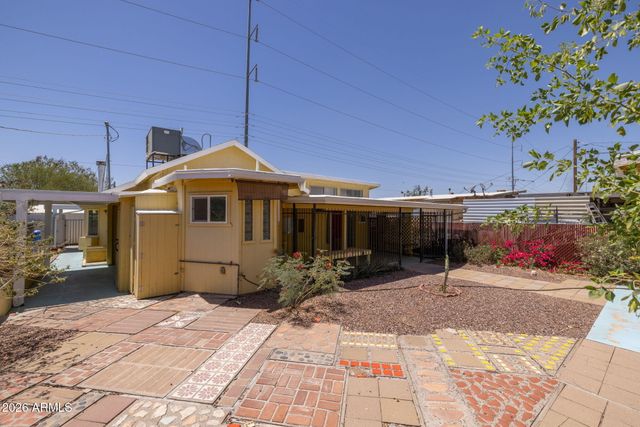 1116 E CINNABAR Avenue, Phoenix, AZ 85020