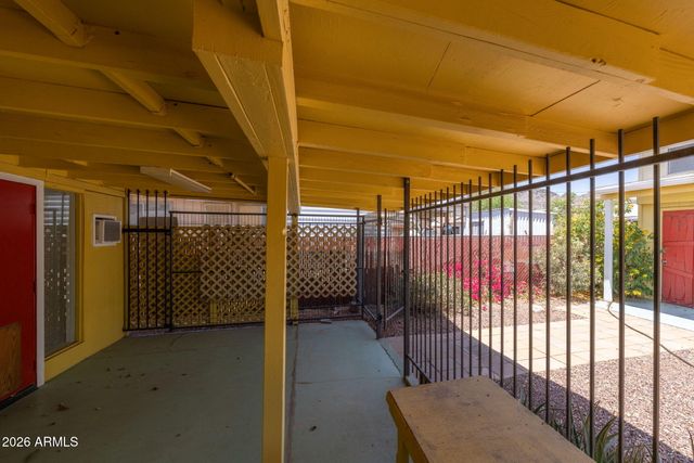 1116 E CINNABAR Avenue, Phoenix, AZ 85020