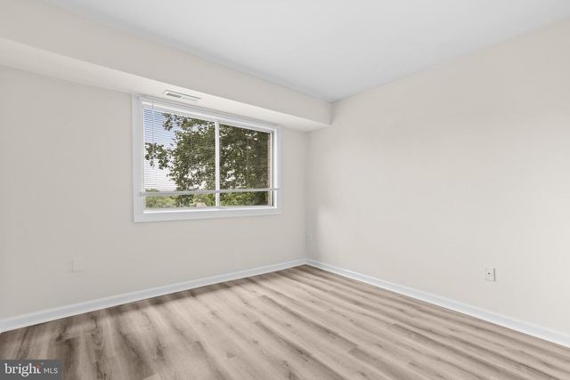 12701 LOTTE DR #203, Woodbridge, VA 22192