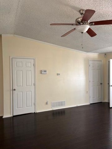 9684 Dale Glade Drive, Dallas, TX 75217