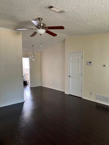 9684 Dale Glade Drive, Dallas, TX 75217