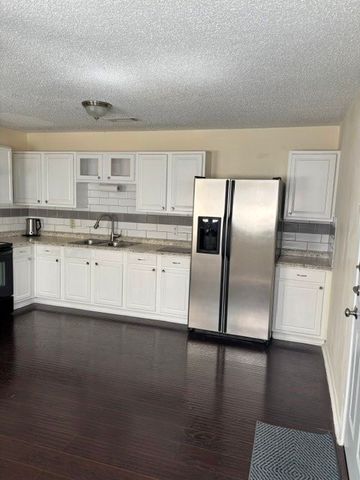9684 Dale Glade Drive, Dallas, TX 75217