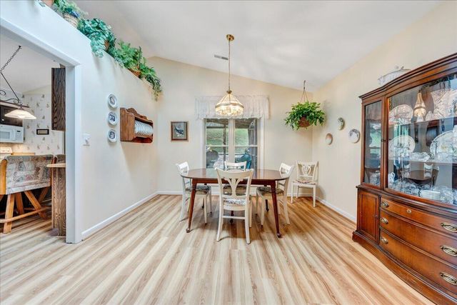 7029 Autumn Wood LN, Roanoke, VA 24019