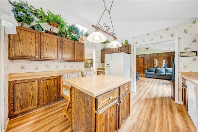 7029 Autumn Wood LN, Roanoke, VA 24019