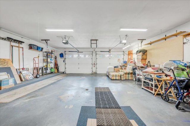 7029 Autumn Wood LN, Roanoke, VA 24019