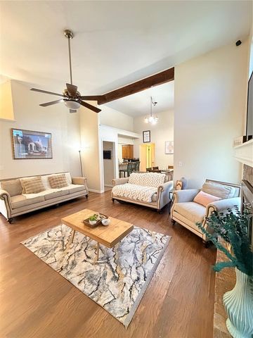 800 NE 17th Court, Moore, OK 73160