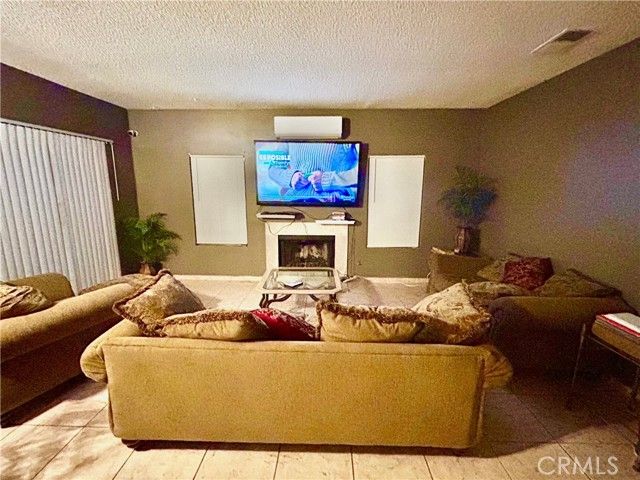 11691 Via Colina, Moreno Valley, CA 92555