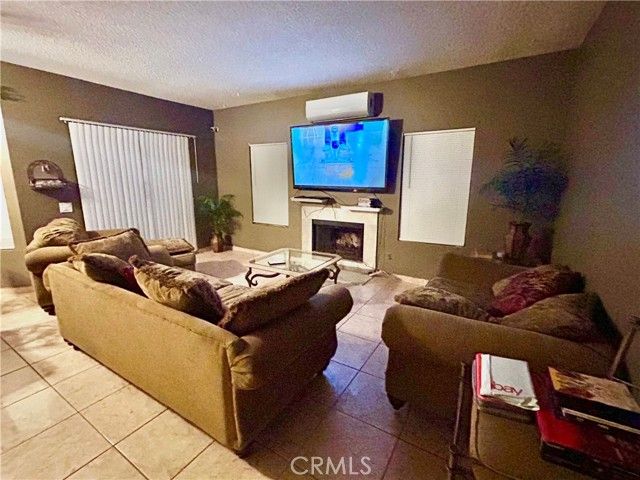 11691 Via Colina, Moreno Valley, CA 92555