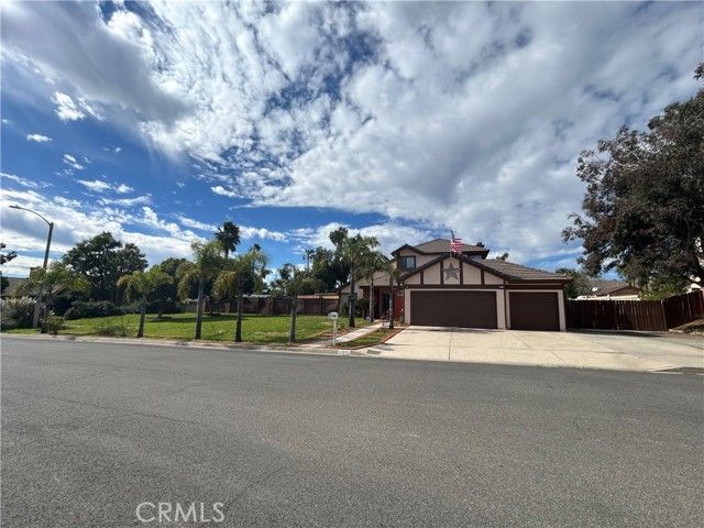 11691 Via Colina, Moreno Valley, CA 92555