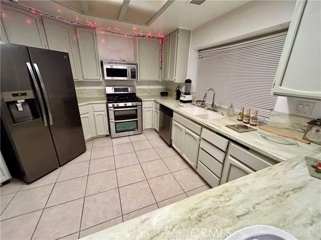 11691 Via Colina, Moreno Valley, CA 92555
