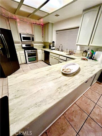 11691 Via Colina, Moreno Valley, CA 92555