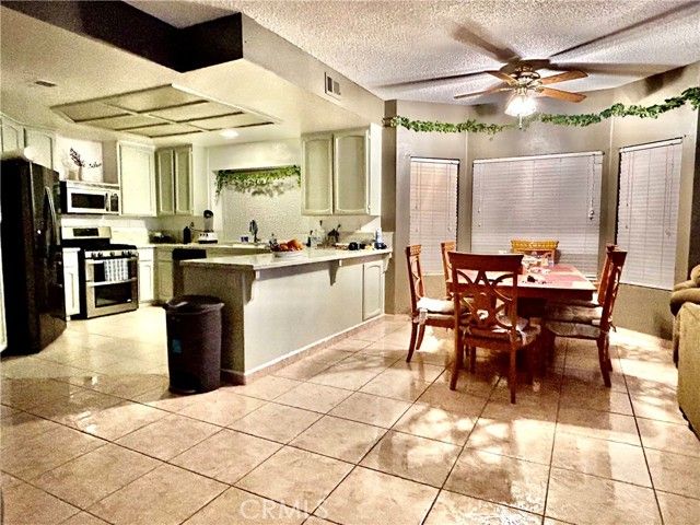 11691 Via Colina, Moreno Valley, CA 92555