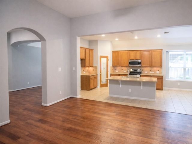 225 Forest Heights Lane, Montgomery, TX 77316