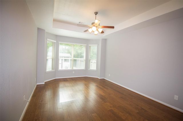 225 Forest Heights Lane, Montgomery, TX 77316