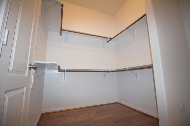 225 Forest Heights Lane, Montgomery, TX 77316