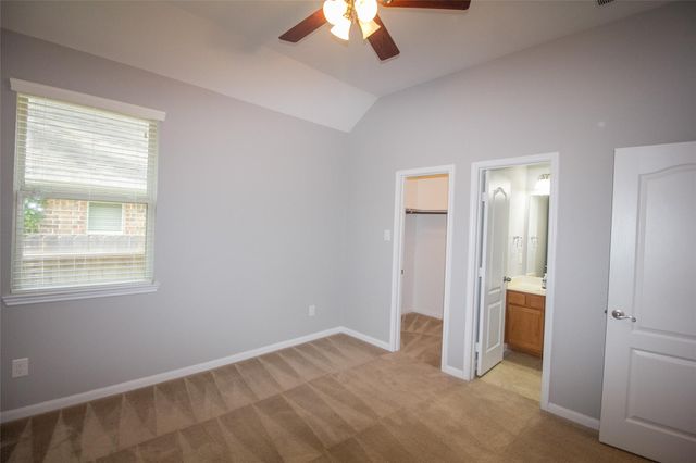 225 Forest Heights Lane, Montgomery, TX 77316