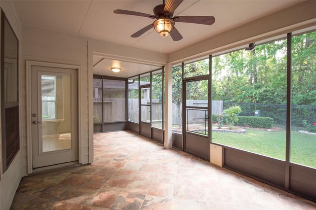 225 Forest Heights Lane, Montgomery, TX 77316