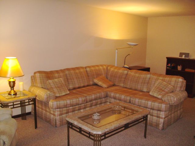 10418 S Pulaski Road 204C, Oak Lawn, IL 60453