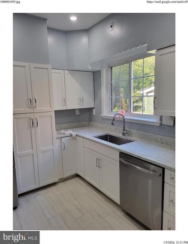 7428 PINEY BRANCH RD, Takoma Park, MD 20912