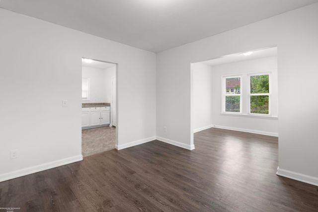 14561 Saint Marys Street, Detroit, MI 48227