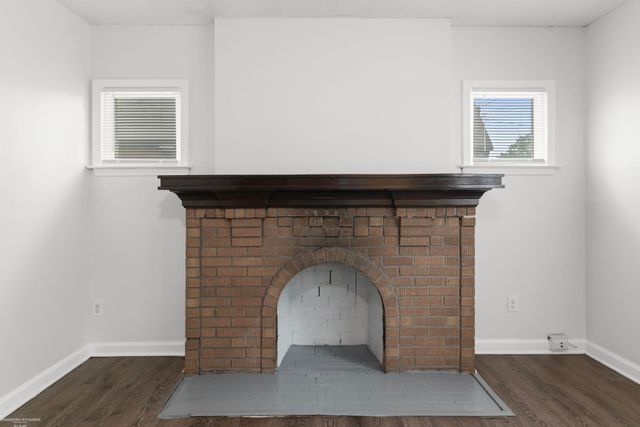 14561 Saint Marys Street, Detroit, MI 48227