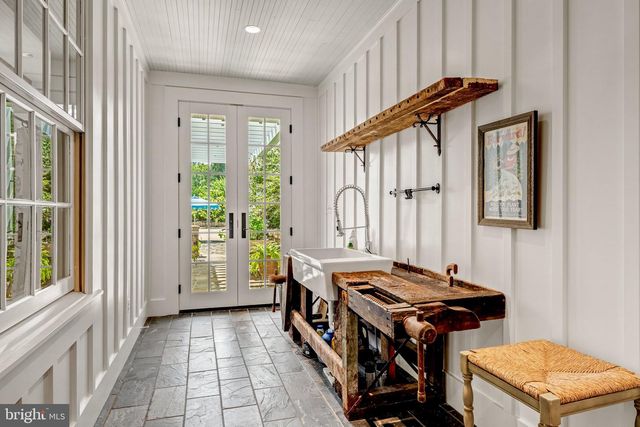 8133 GEORGETOWN PIKE, Mclean, VA 22102