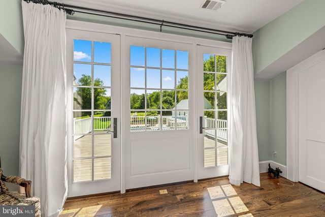 8133 GEORGETOWN PIKE, Mclean, VA 22102