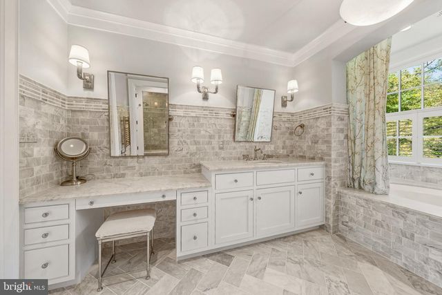 8133 GEORGETOWN PIKE, Mclean, VA 22102