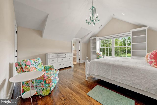 8133 GEORGETOWN PIKE, Mclean, VA 22102