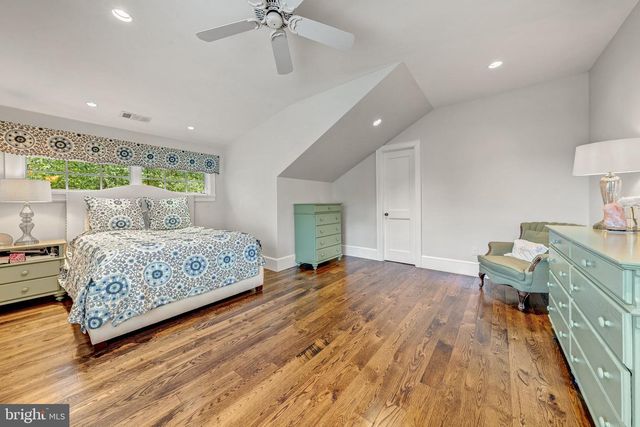 8133 GEORGETOWN PIKE, Mclean, VA 22102