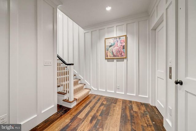 8133 GEORGETOWN PIKE, Mclean, VA 22102
