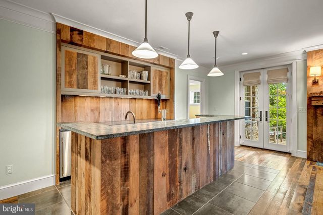8133 GEORGETOWN PIKE, Mclean, VA 22102