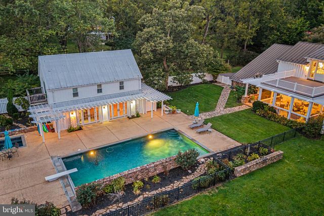 8133 GEORGETOWN PIKE, Mclean, VA 22102
