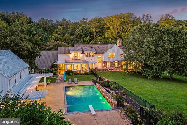 8133 GEORGETOWN PIKE, Mclean, VA 22102