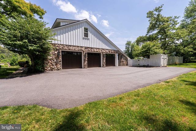 8133 GEORGETOWN PIKE, Mclean, VA 22102