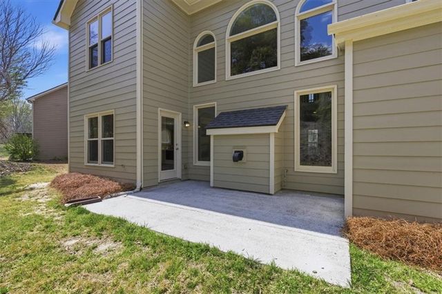 2080 Pinehurst View Drive, Grayson, GA 30017