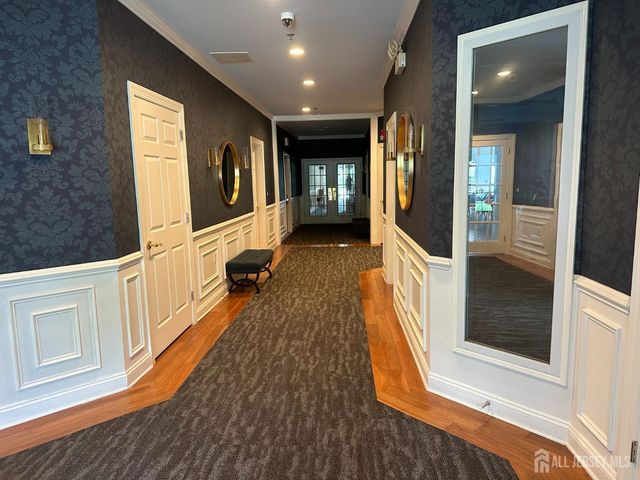17 Burholme Drive, Hamilton, NJ 08691