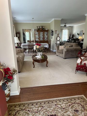 17 Burholme Drive, Hamilton, NJ 08691