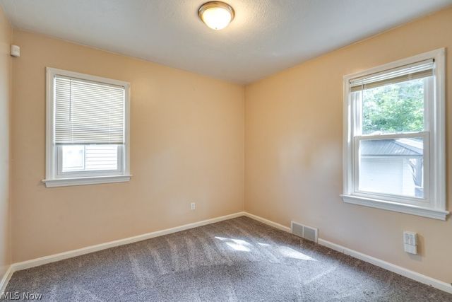 407 E 330th Street, Willowick, OH 44095