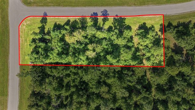 300 Iron Horse Road, Willis, TX 77378