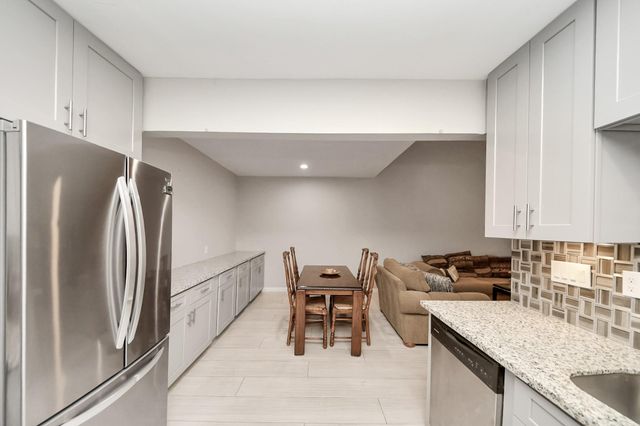 9447 Pagewood Lane 9447, Houston, TX 77063