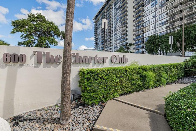 600 NE 36th St PH1, Miami, FL 33137