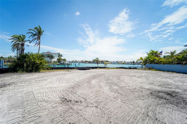 13 BELLEVUE DRIVE, Treasure Island, FL 33706